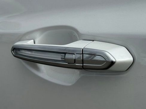 New 2026 Cadillac XT5 Premium Luxury w/ Driver Assist Package image 14