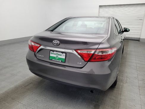 Used 2015 Toyota Camry LE FWD image 7