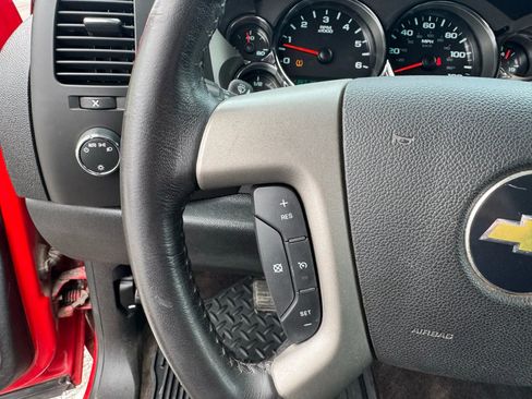 Used 2010 Chevrolet Silverado 1500 LT w/ Power Pack Plus image 15