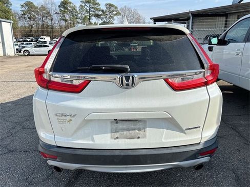Used 2017 Honda CR-V Touring image 5
