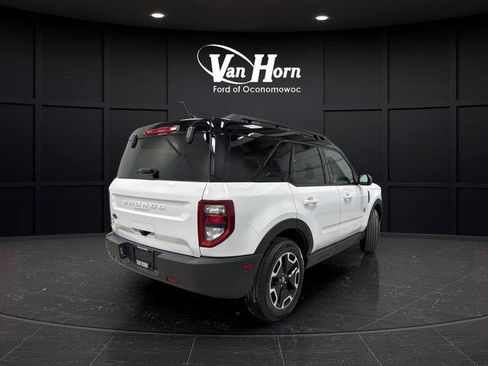 Used 2024 Ford Bronco Sport Outer Banks w/ Tech Package AWD/4WD image 7