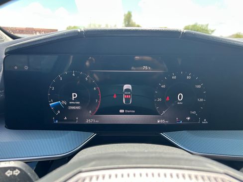 Used 2025 Nissan Murano SL AWD/4WD image 21