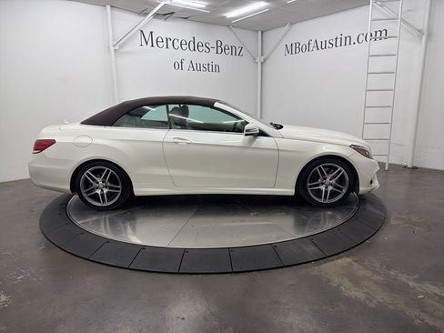 Used 2015 Mercedes-Benz E 550 Cabriolet image 8