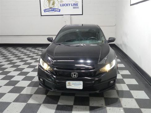 Used 2019 Honda Civic Sport image 3