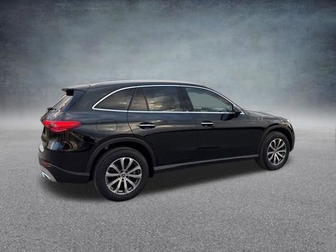 Used 2024 Mercedes-Benz GLC 300 image 6