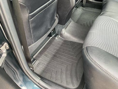 Used 2013 Toyota Camry SE image 26