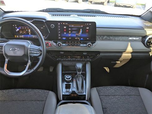 Certified 2024 Chevrolet Colorado ZR2 w/ Technology Package image 15