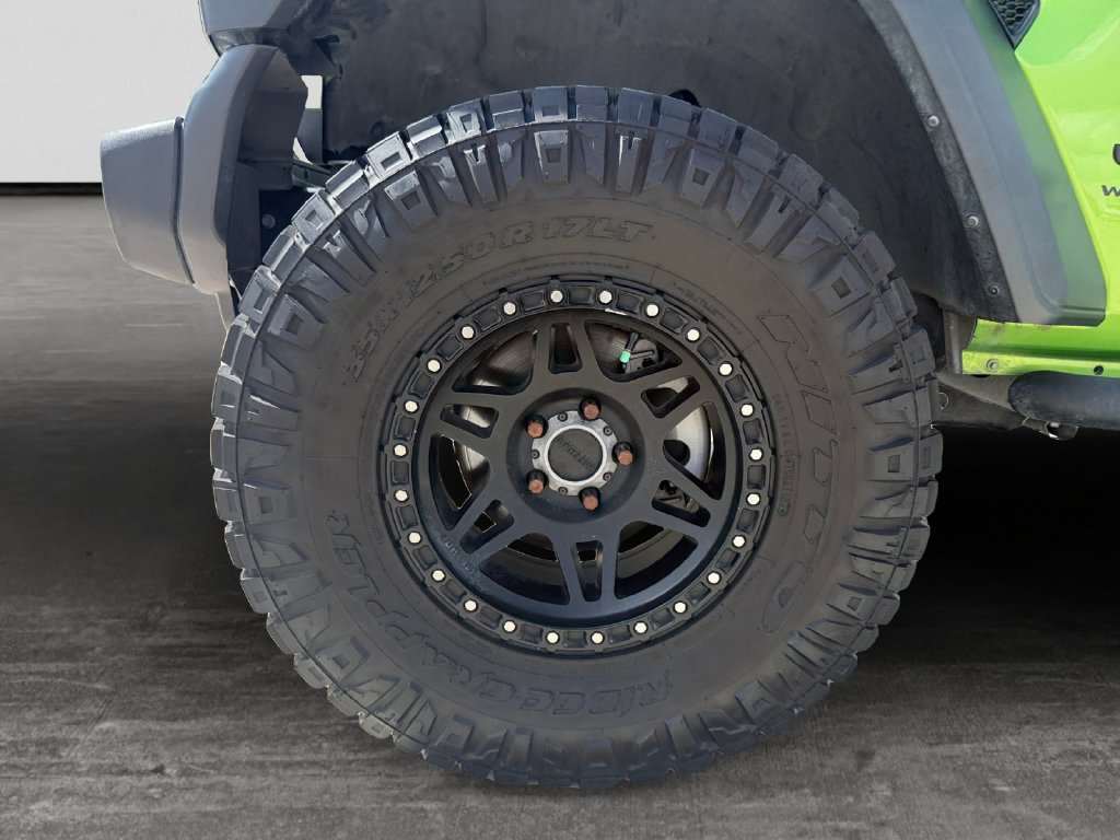 Used 2025 Jeep Wrangler Unlimited Sport AWD/4WD image 9