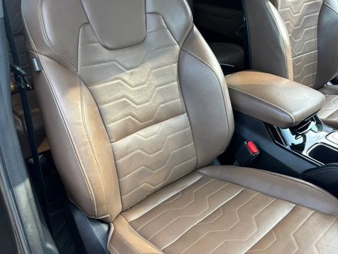 Used 2021 Kia Telluride SX w/ SX Prestige Package AWD/4WD image 15
