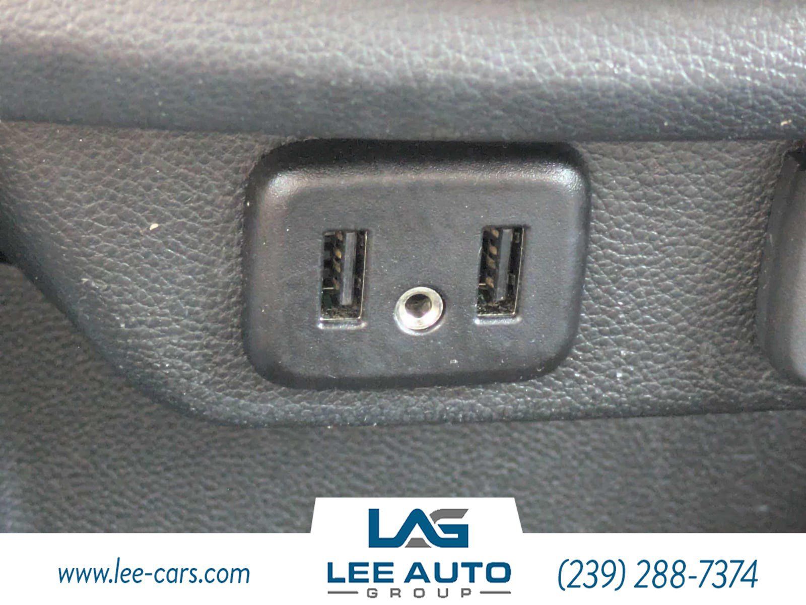 Used 2019 Chevrolet Traverse LT FWD image 26