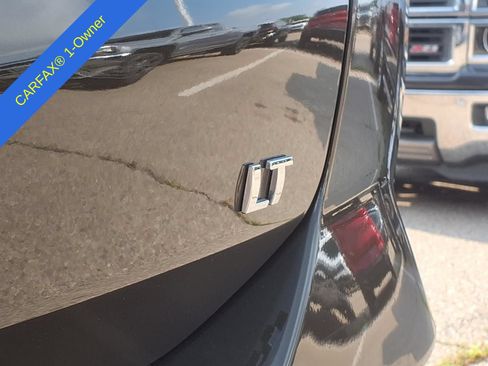 Used 2023 Chevrolet Equinox LT FWD image 11