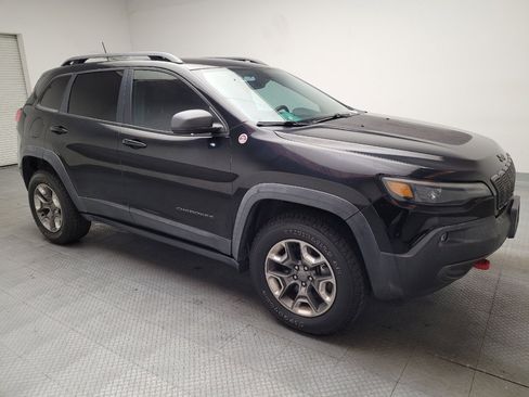 Used 2019 Jeep Cherokee Trailhawk AWD/4WD image 11