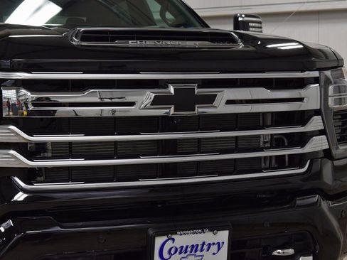 New 2026 Chevrolet Silverado 2500 High Country w/ High Country Premium Package image 11