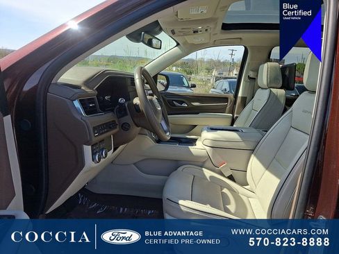 Used 2023 GMC Yukon XL Denali w/ LPO, Floor Liner Package AWD/4WD image 14