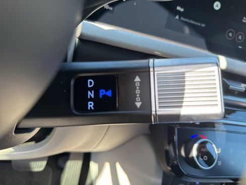 New 2026 Hyundai Tucson Limited image 34