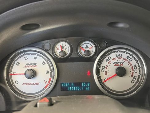 Used 2010 Ford Focus SE image 15