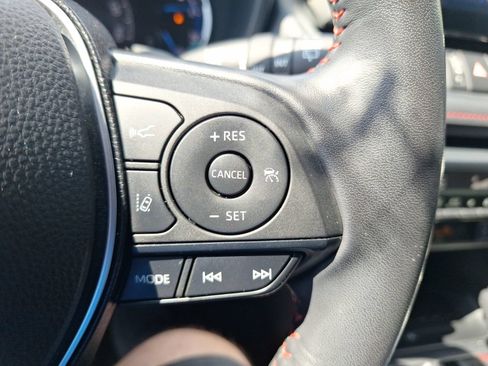 Used 2022 Toyota RAV4 XSE AWD/4WD image 22