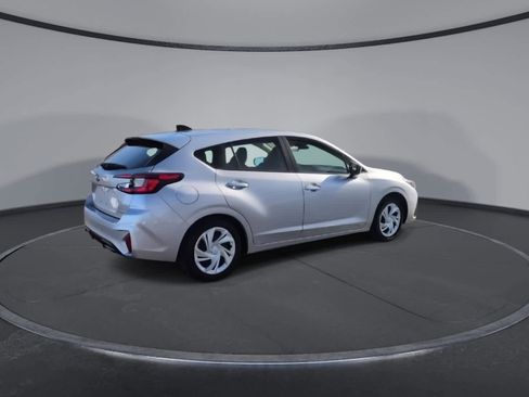 Certified 2024 Subaru Impreza 2.0i image 8