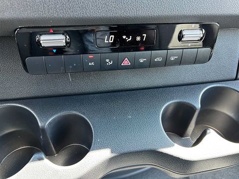 Used 2026 Mercedes-Benz Sprinter 2500 image 33