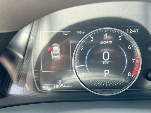 Certified 2024 Lexus ES 350 w/ Premium Package FWD image 14