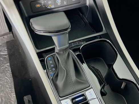 Certified 2025 Hyundai Tucson SEL image 12