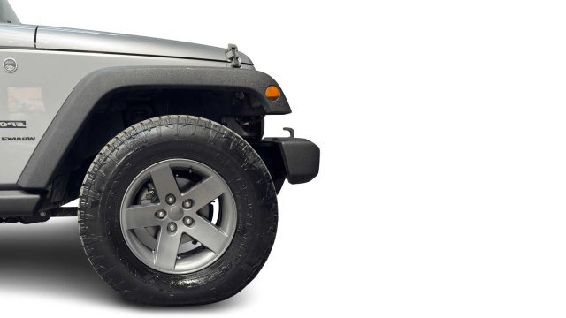 Used 2018 Jeep Wrangler Sport AWD/4WD image 9
