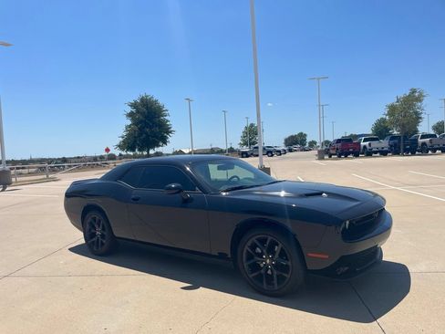 Used 2023 Dodge Challenger SXT w/ Blacktop Package RWD image 7