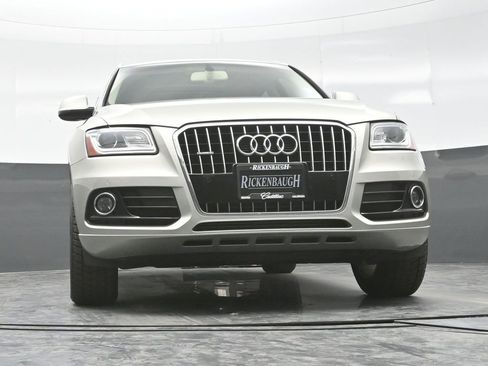 Used 2017 Audi Q5 2.0T Premium Plus w/ Technology Package AWD/4WD image 23