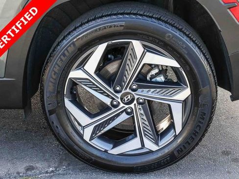 Certified 2023 Hyundai Tucson Limited AWD/4WD image 8