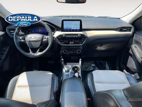 Used 2022 Ford Escape Titanium w/ Titanium Elite Package AWD/4WD image 13