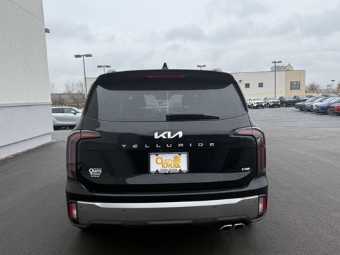 Used 2023 Kia Telluride EX X-Line image 7