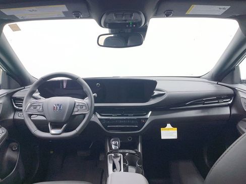 New 2026 Buick Envista Avenir image 6