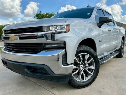 Used 2021 Chevrolet Silverado 1500 LT w/ Texas Edition Plus image 3