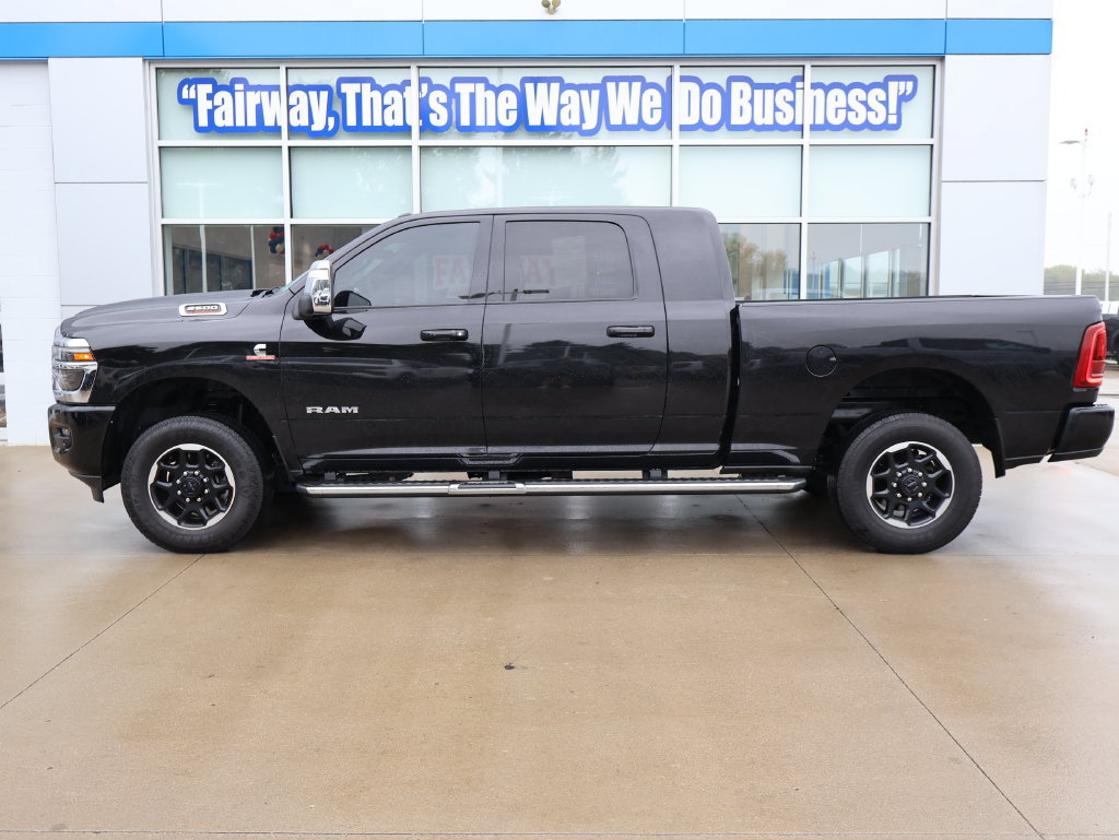 Used 2025 RAM 2500 Laramie AWD/4WD image 7