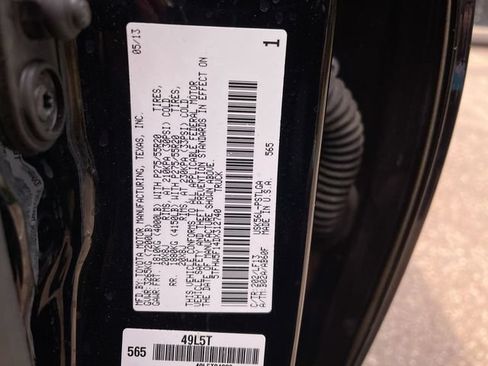 Used 2013 Toyota Tundra Limited w/ Memory Pkg AWD/4WD image 34