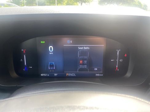 Used 2025 Ford Maverick XL FWD image 18