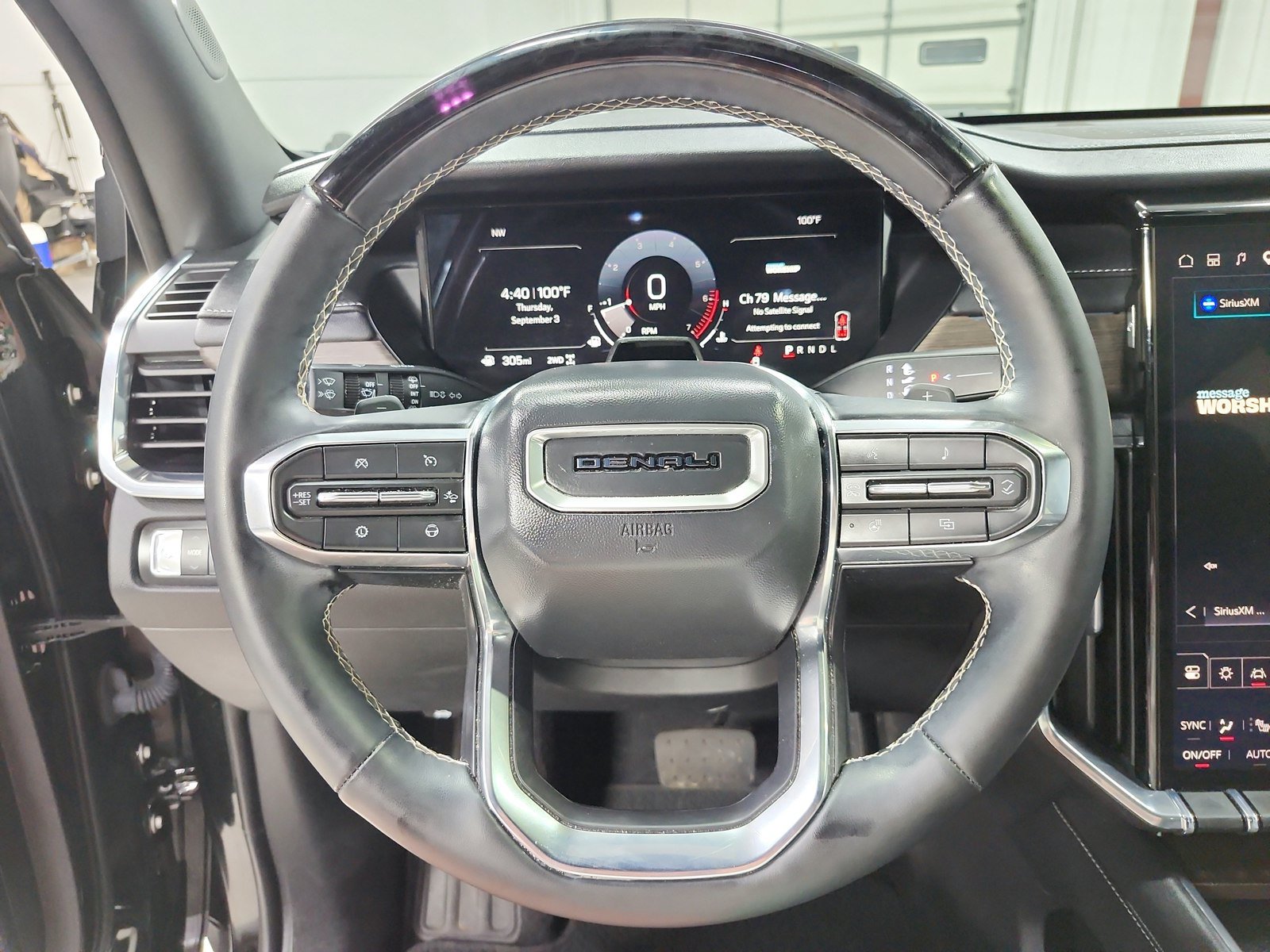 Used 2025 GMC Acadia Denali w/ Super Cruise Package AWD/4WD image 22