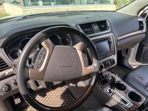 Used 2013 GMC Acadia Denali image 7