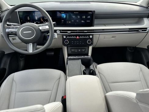 New 2026 Hyundai Tucson Blue SE image 9