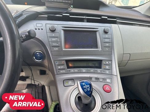 Used 2014 Toyota Prius Two image 6