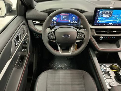 New 2026 Ford Explorer ST-Line w/ ST-Line Street Pack AWD/4WD image 13