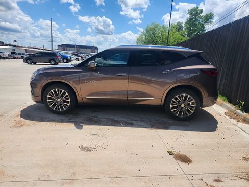 Used 2019 Chevrolet Blazer Premier w/ Driver Confidence II Package image 2