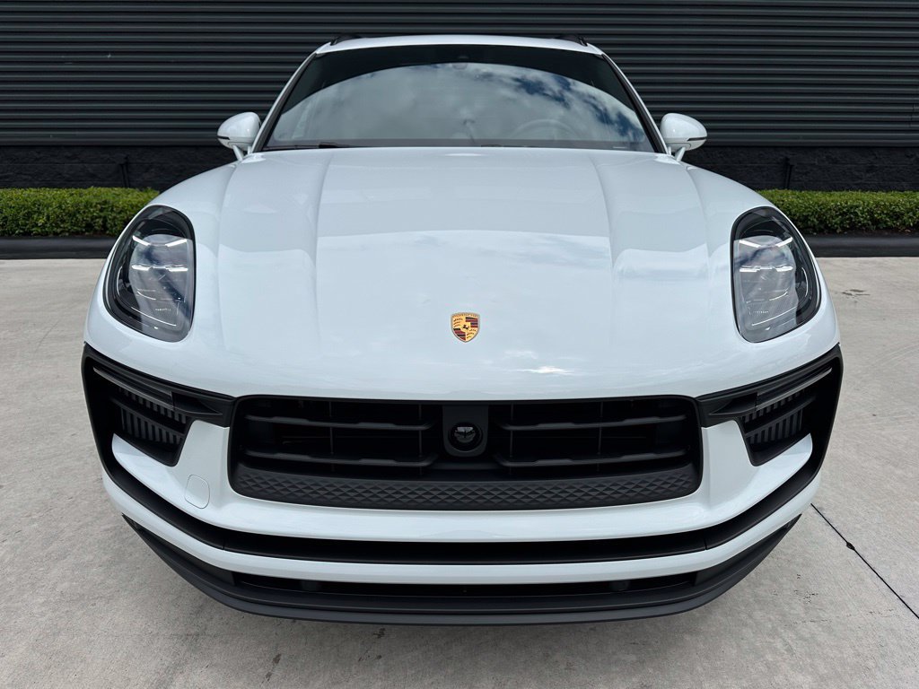 Used 2026 Porsche Macan S AWD/4WD image 8