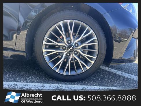 Used 2023 Kia Forte GT-Line w/ GT-Line Premium Package FWD image 35