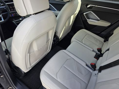 Used 2024 Audi Q3 2.0T Premium image 15