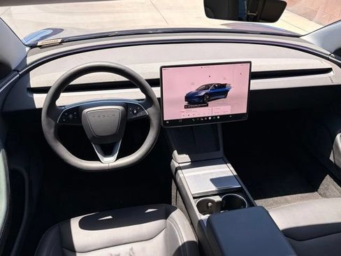 Used 2025 Tesla Model 3 Long Range AWD/4WD image 9