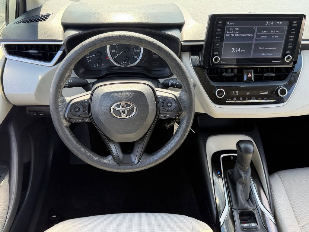 Used 2022 Toyota Corolla LE FWD image 12