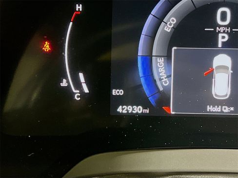 Used 2023 Lexus RX 500h F Sport image 12