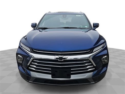 Used 2023 Chevrolet Blazer Premier image 1