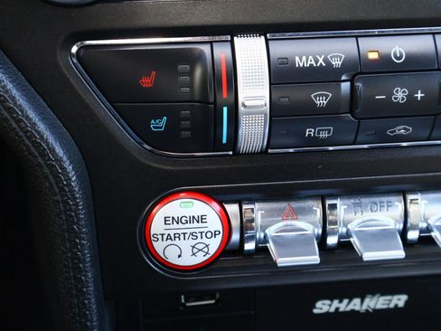 Used 2015 Ford Mustang Premium image 24